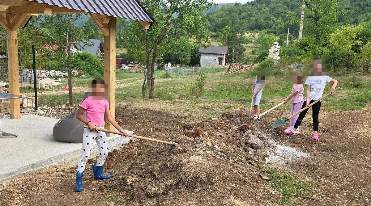 Last weekend summer holidays Small Family Home Ledici Home for Children without Parental Care Sarajevo Foundation Second 00