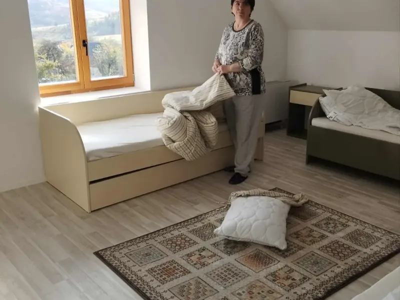 foundation second volunteers